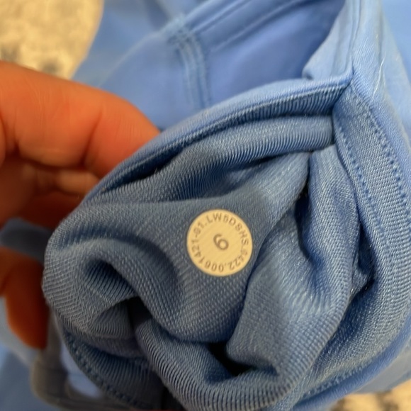 Lululemon high rise align pant with pockets 25” - Picture 4 of 7